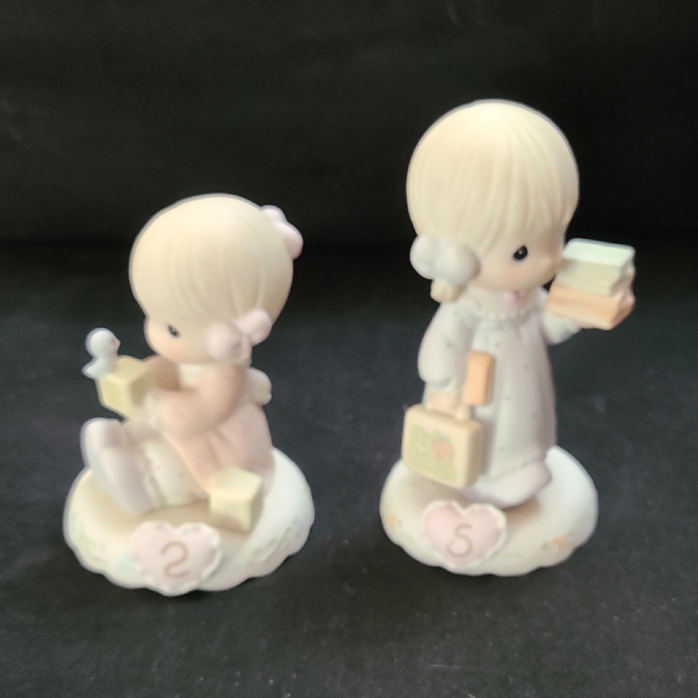 Precious Moments White Figurine Base